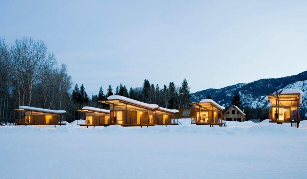 Rolling Huts Villa Mazama ภายนอก รูปภาพ